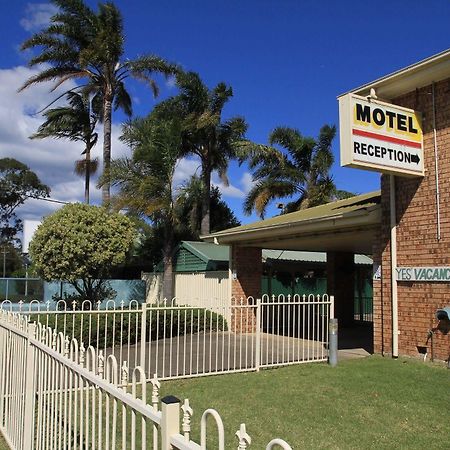 Sussex Inlet Motel Bagian luar foto